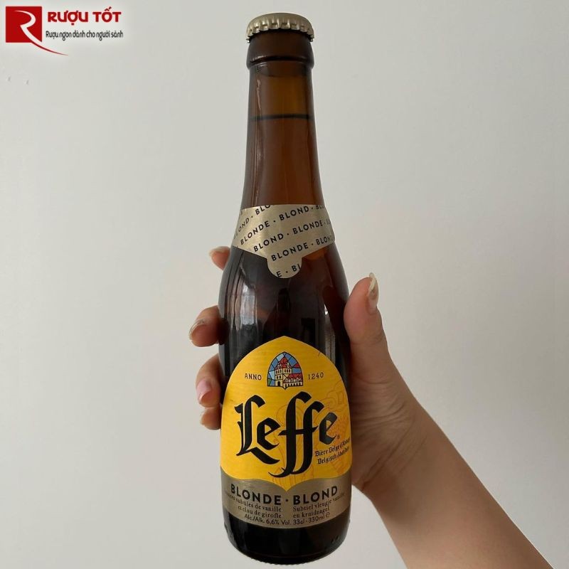 Bia Leffe vàng Blonde