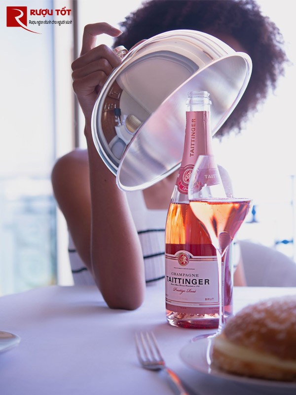 Rượu Champagne Taittinger Prestige Rose Pháp