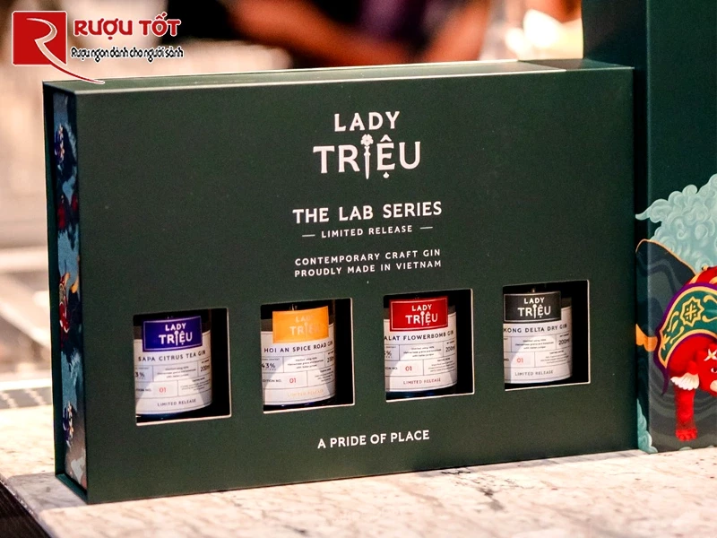 Hộp quà mini Lady Triệu Gin