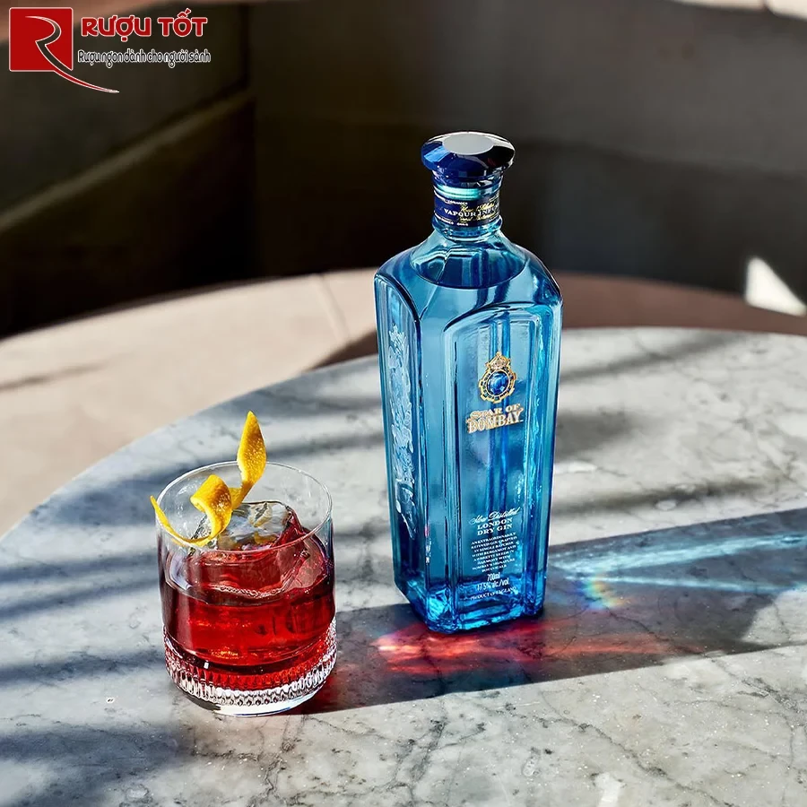 ruou Star of Bombay gin