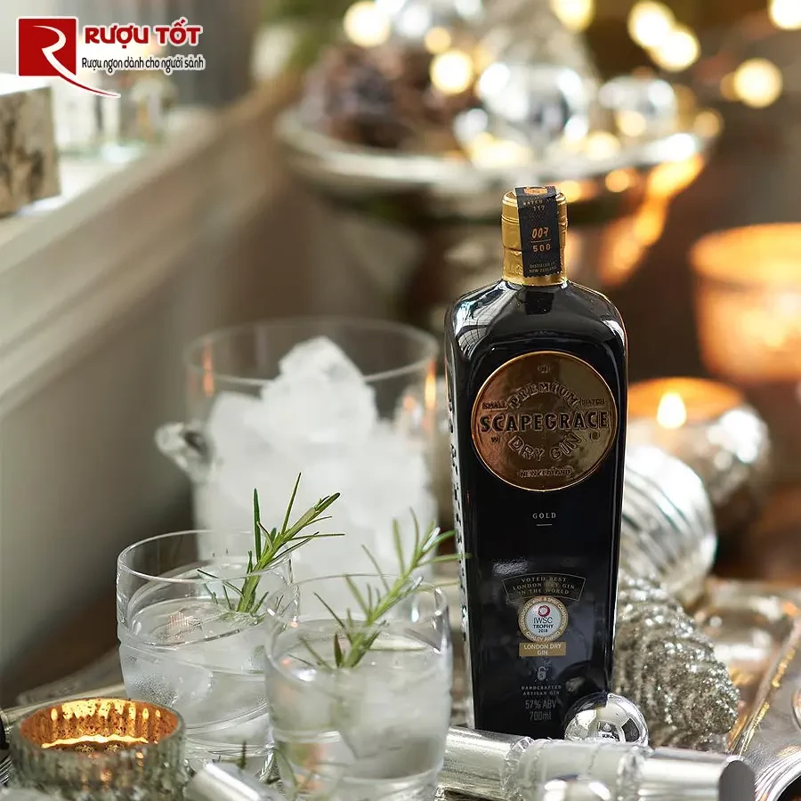 scapegrace gold gin new zealand