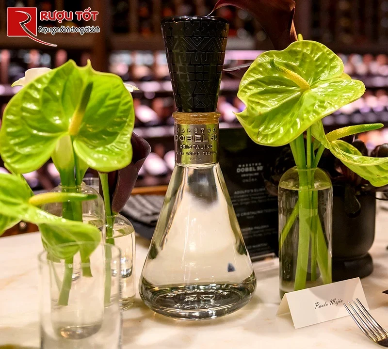 Rượu Mexico Maestro Dobel 50 Cristalino