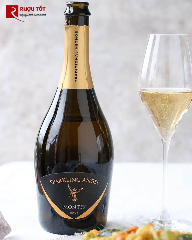 Rượu vang Montes Sparkling Angel Brut