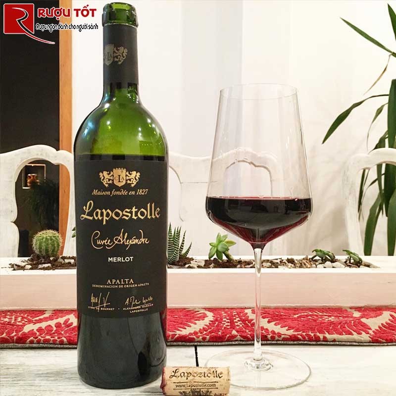 Vang Lapostolle Cuvee Alexandre Merlot