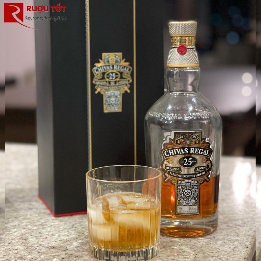 giá rượu chivas 25