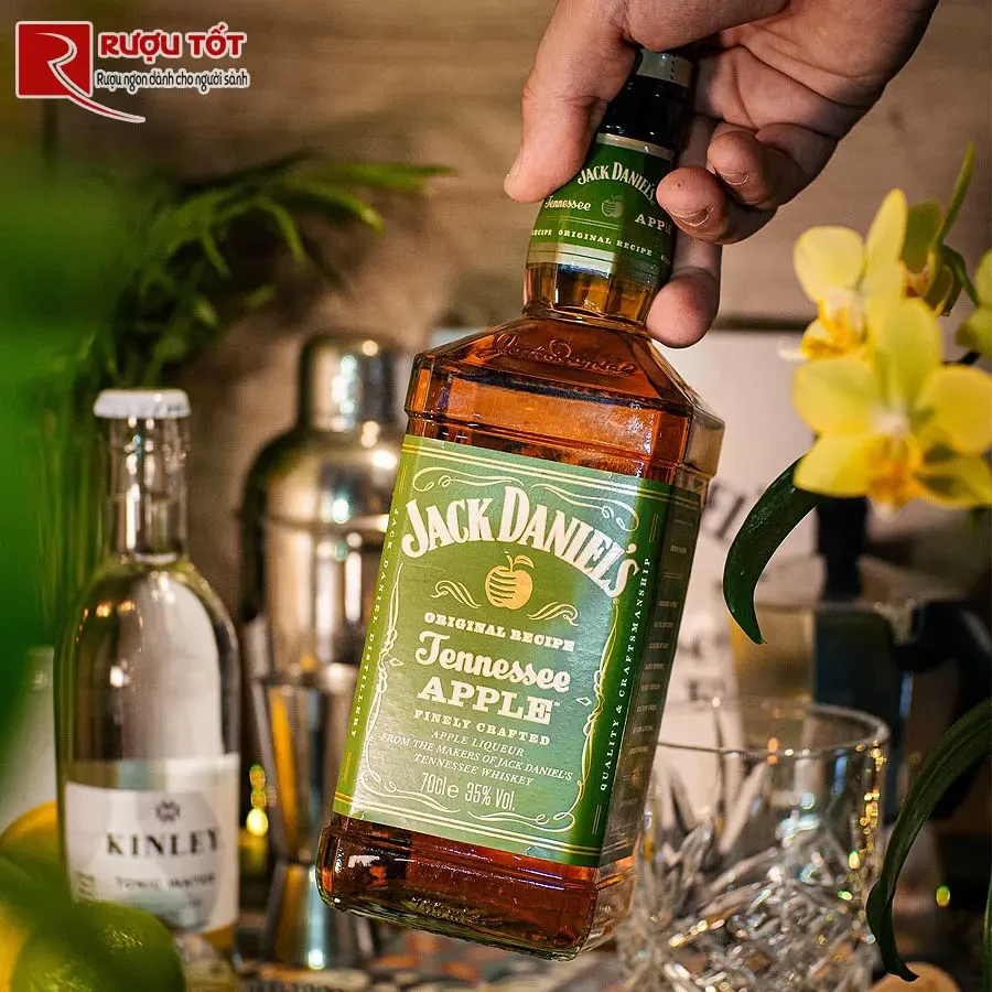 jack-daniel-s-apple-gia-tot