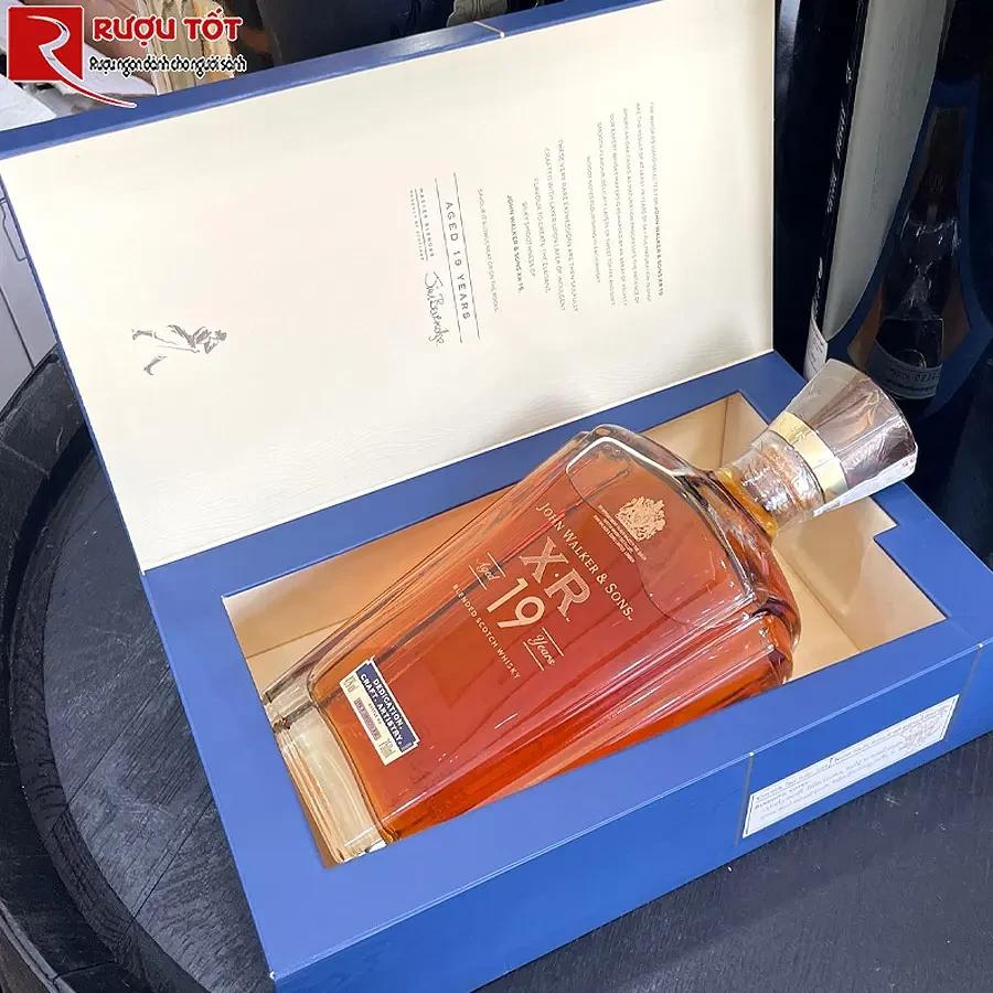 john-walker-sons-xr-19-750ml