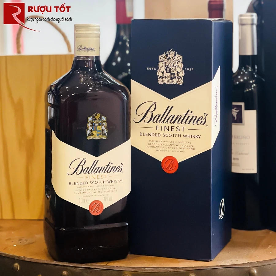 ruou ballantines finest 2l