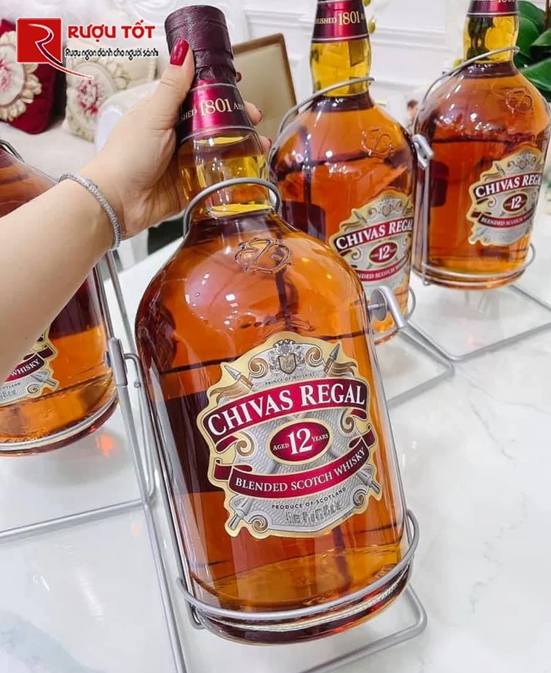 Rượu Whisky Chivas 12 3l