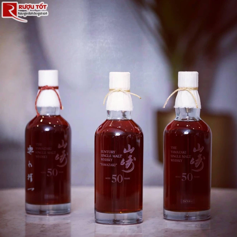 Rượu Yamazaki 50 Years