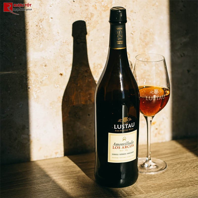 Rượu Sherry Amontillado Lustau