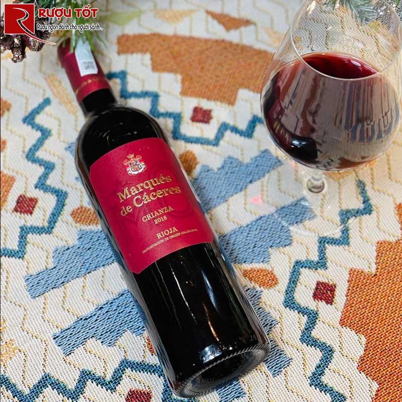 Rượu Vang Marques de Caceres Crianza Rioja