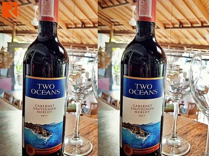 Rượu vang Two Oceans Cabernet Sauvignon Merlot