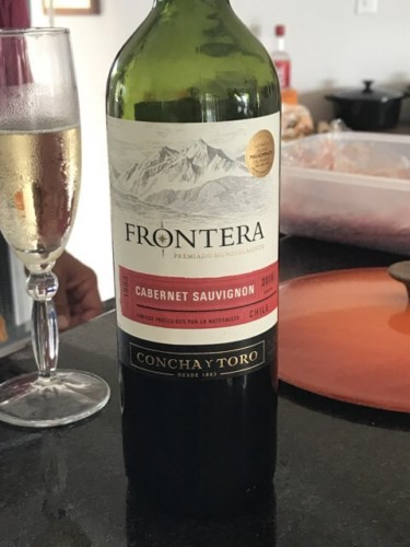 ruou-vang-concha-y-toro-frontera-chile-cabernet-merlot-1.jpg