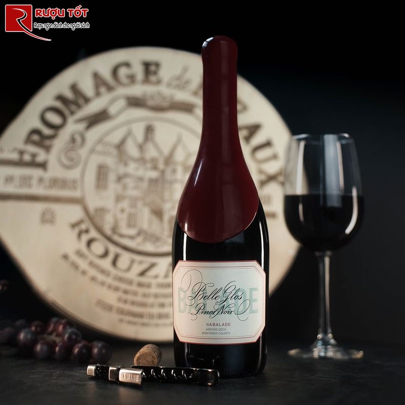 Rượu vang Balade Pinot Noir