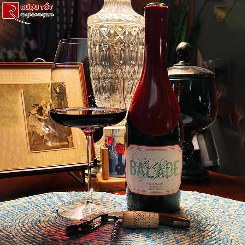 Rượu vang Mỹ Balade Pinot Noir