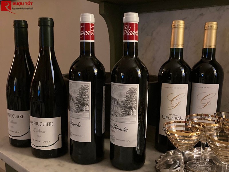 Rượu vang Cotes de Bourg