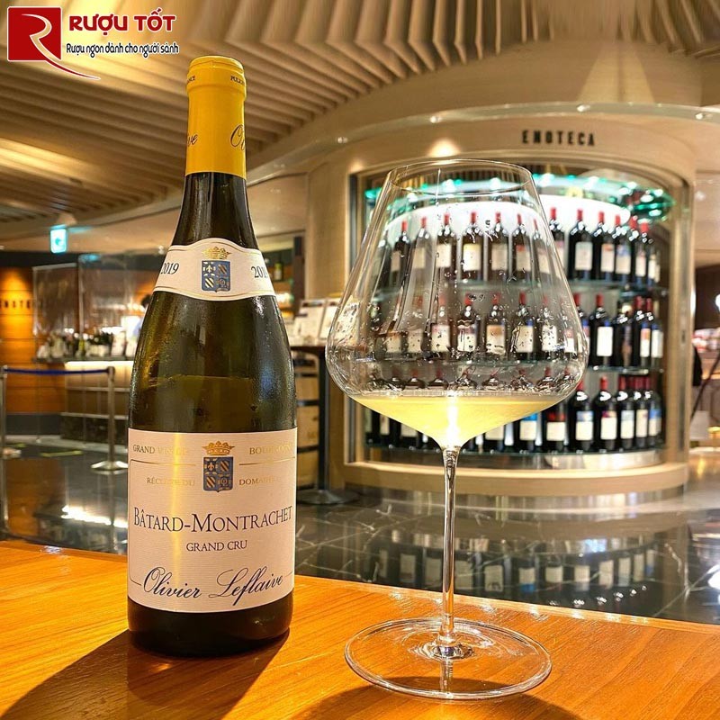 Vang Pháp Montrachet Grand Cru Olivier Leflaive Thượng hạng