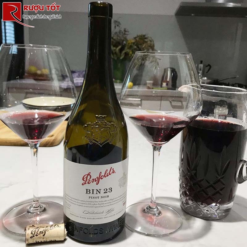 Rượu vang Penfolds Bin 23 Pinot Noir 