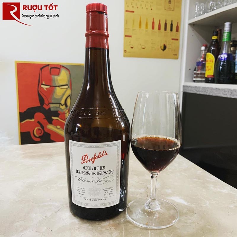 Rượu vang Penfolds Club Reserve Classic Tawny