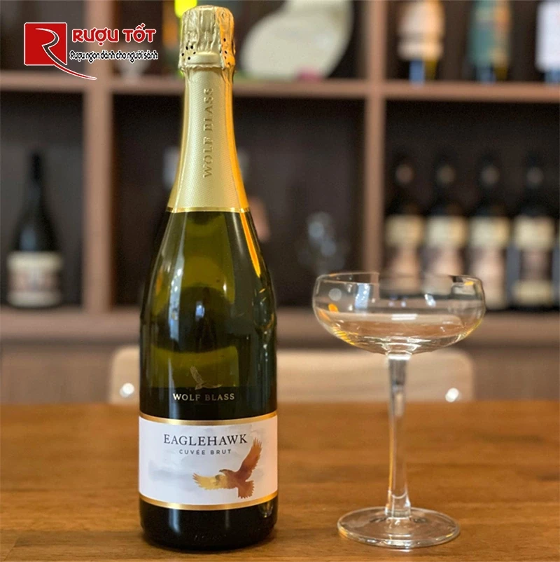 Rượu vang Wolf Blass Eaglehawk Cuvee Brut