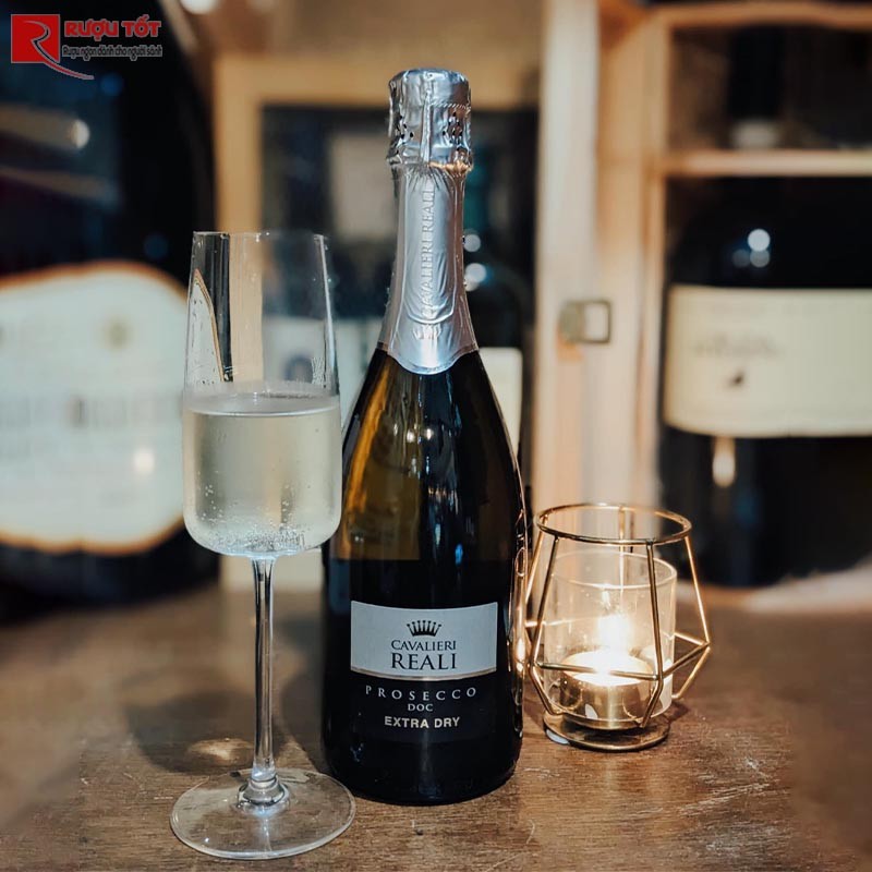 Vang nổ Cavalieri Reali Prosecco