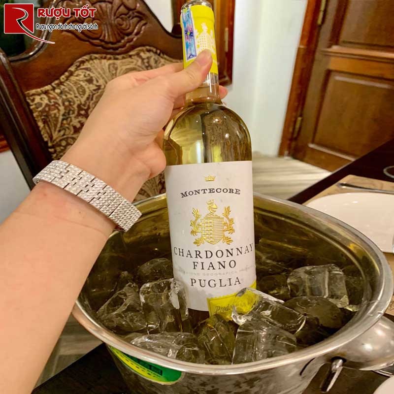 Vang trắng Chardonnay Fiano