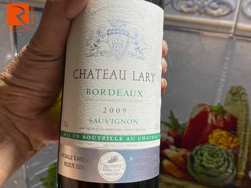 Rượu vang Pháp Chateau Lary Bordeaux Sauvignon
