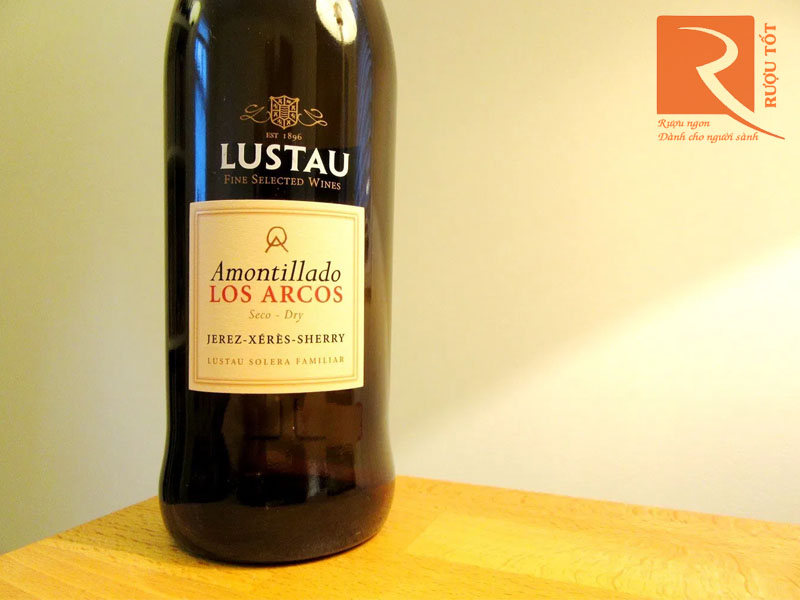 Rượu vang Lustau Amontillado Los Acos