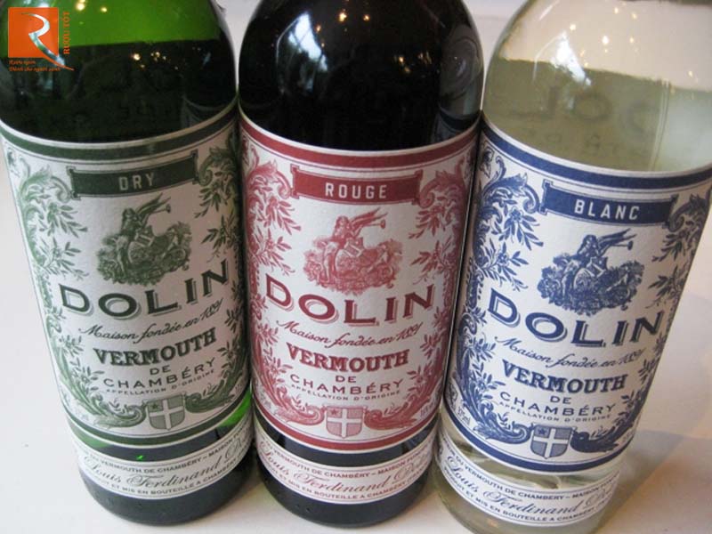 Rượu vang Pháp Dolin Vermouth de Chambery đỏ Gía rẻ
