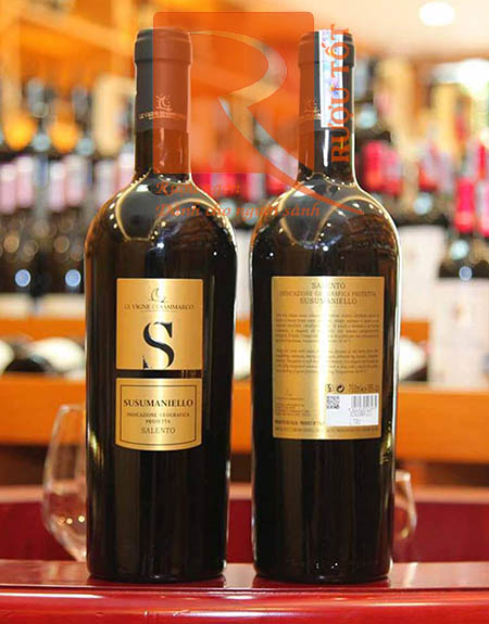 Rượu vang S Susumaniello Salento