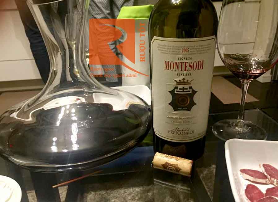 Vang Ý Frescobaldi Montesodi Chianti Rùfina Riserva