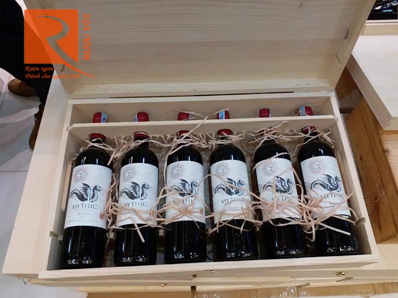 Rượu vang Mythic Moutain Malbec