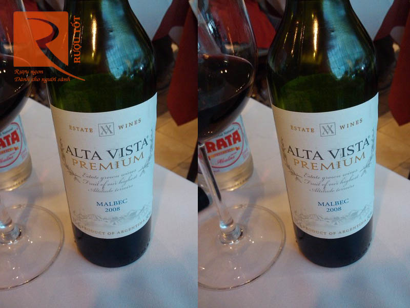 Rượu vang Alta Vista Premium Malbec