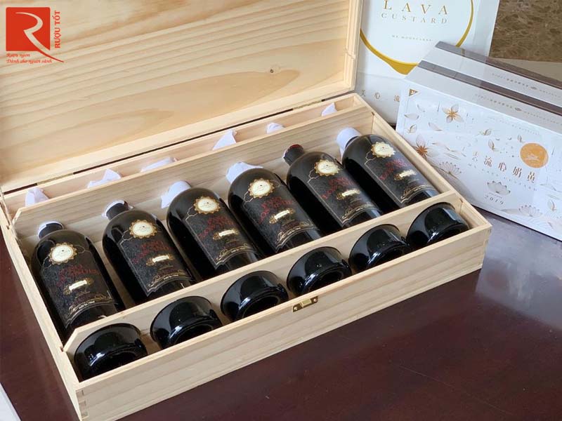 Giá của rượu vang Paso Los Andes Icon wine Sành rượu đâu chỉ ở chọn mỹ thüÔÔTc dùng với rượu mà còn phải biết đến nơi bán rượu ngon, chất lượng và giá cả phải chăng. Và ruoutot.net là lüÔÔTa chọn tối ưu cho những người tiêu dùng, 'kẻ thưởng rượu” thông minh. Để mua rượu vang Paso Los Andes Icon wine với giá hợp lý hãy gọi hotline cho cửa hàng để vừa có giá ưu đãi mua 6 tặng 1 lại vừa có chiết khấu cao nhất.