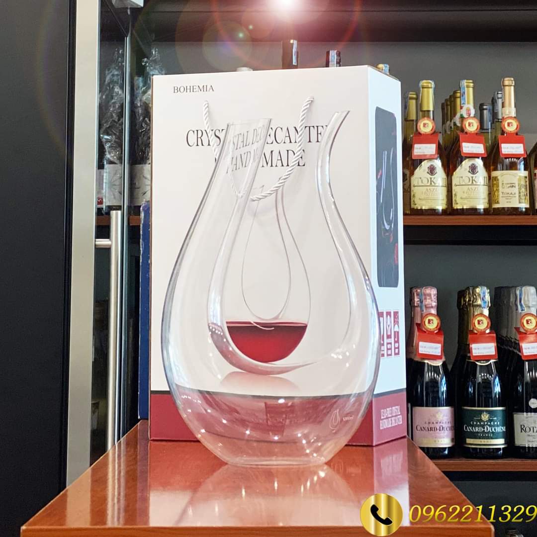 Decanter Thiên Nga chất liệu thủy tinh 1200ml