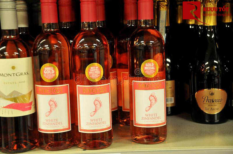 Vang Hồng Barefoot Varietal White Zinfandel