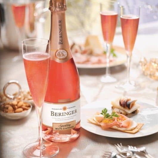 Rượu vang Beringer Sparkling Rose White Zinfandel