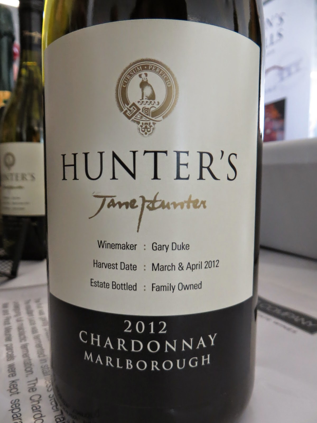 Rượu vang Hunter's Marlborough Chardonnay