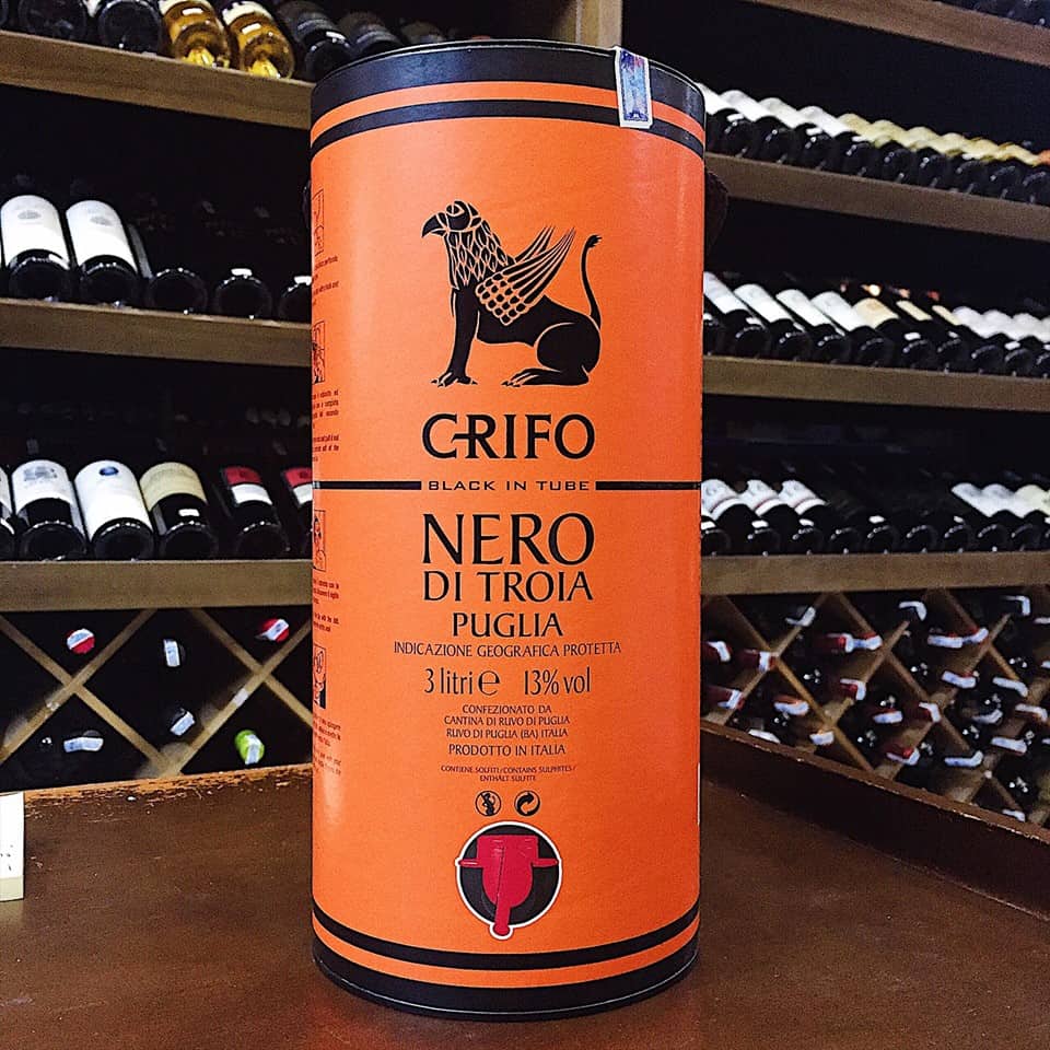 Vang Ý Crifo Nero Di Troia Puglia IGP (Bịch 3L)